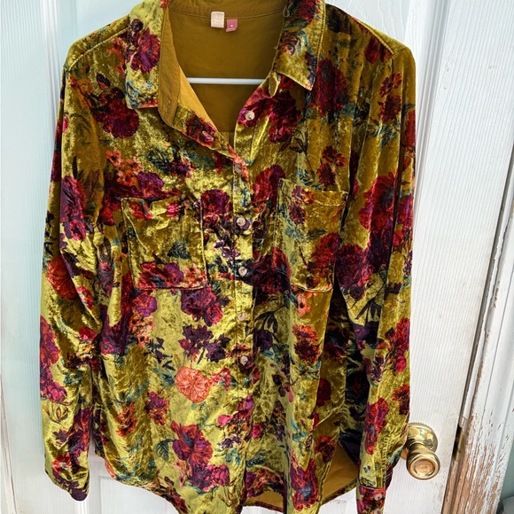 Anthropologie Pilcro Velvet Floral Button Down Shirt Medium - Picture 2 of 5